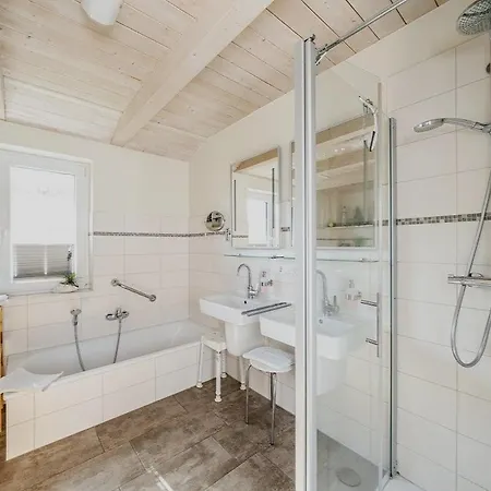 펜션 Deichlamm 28 - Komfortables Mit Sauna & Kamin 다게불